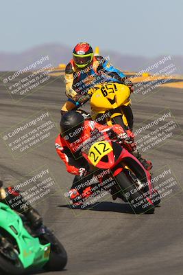 media/Oct-08-2023-CVMA (Sun) [[dbfe88ae3c]]/Race 3 Amateur Supersport Middleweight/